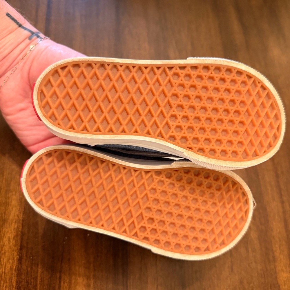 Toddler Vans - Picture 3 of 5